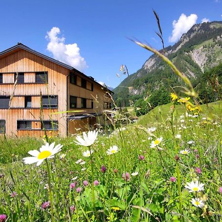 Verwall Apartment Arlberg - Mit Sauna, Balkon Und Skiraum Wald am Arlberg Buitenkant foto